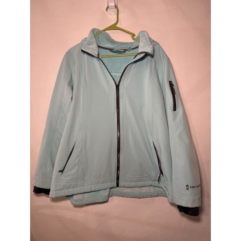 Woman's free country coat